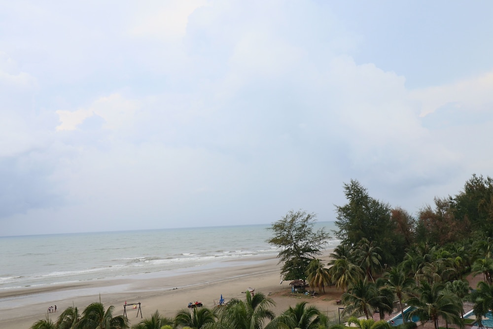 Timurbay Seafront Residences NatureHome photo 5