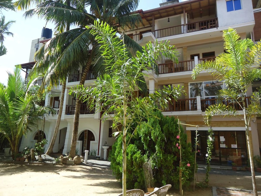 Sky Garden Mini Hotel