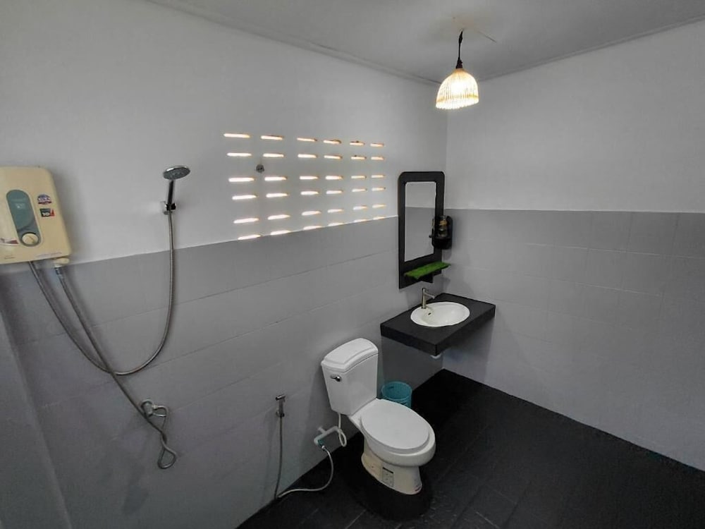 2 Bedroom Private Home Perfect for Families - Kitchen -seaviews -fast Wifi