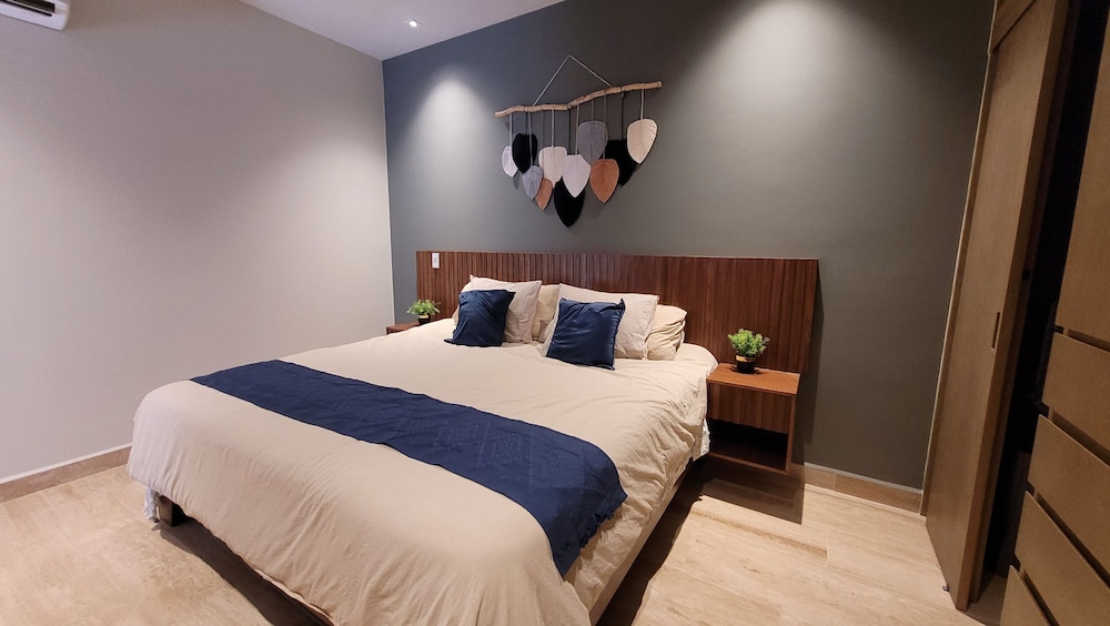 Luxury Apartment 2 BR in Playa Del Carmen 105