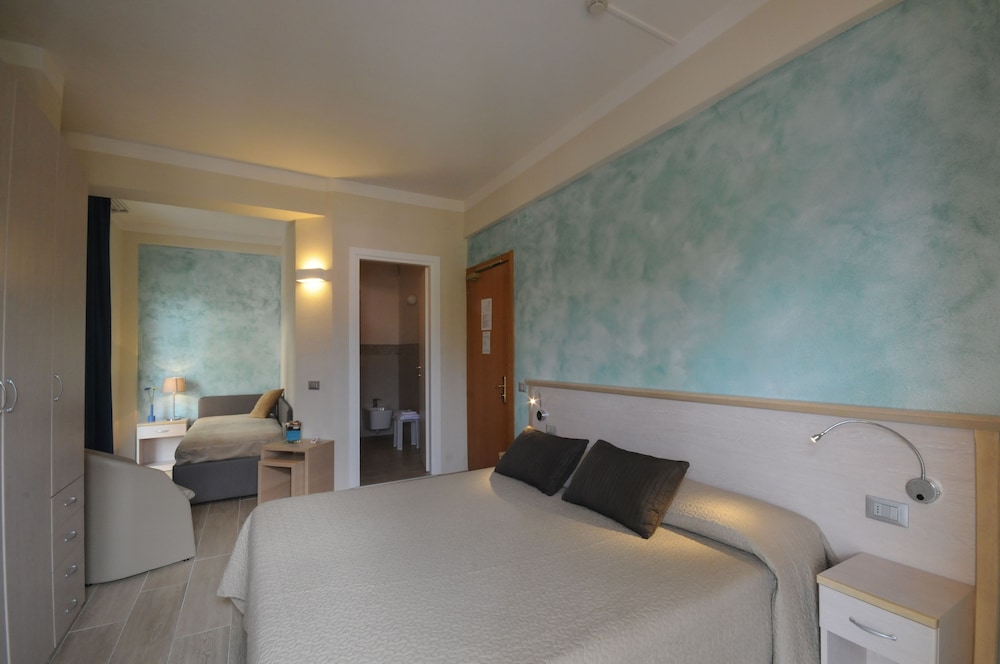 Hotel Olympic photo 3