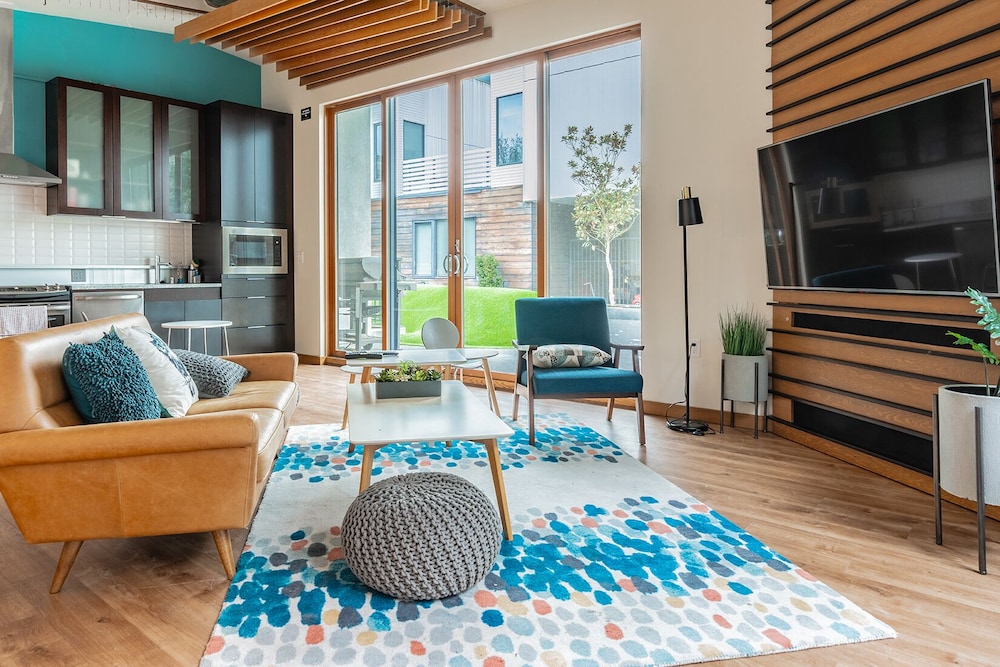 Sophari's Apartments in Bellevue