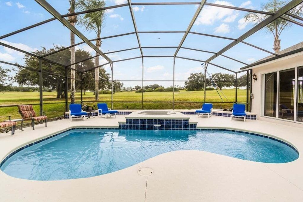 4 Bed Pool Home, Pool Table & More 4 Bedroom Villa