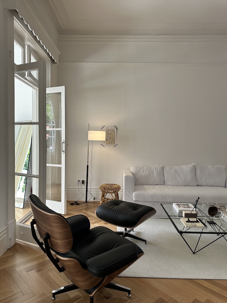 Shanghai Hills& Art Suite 16