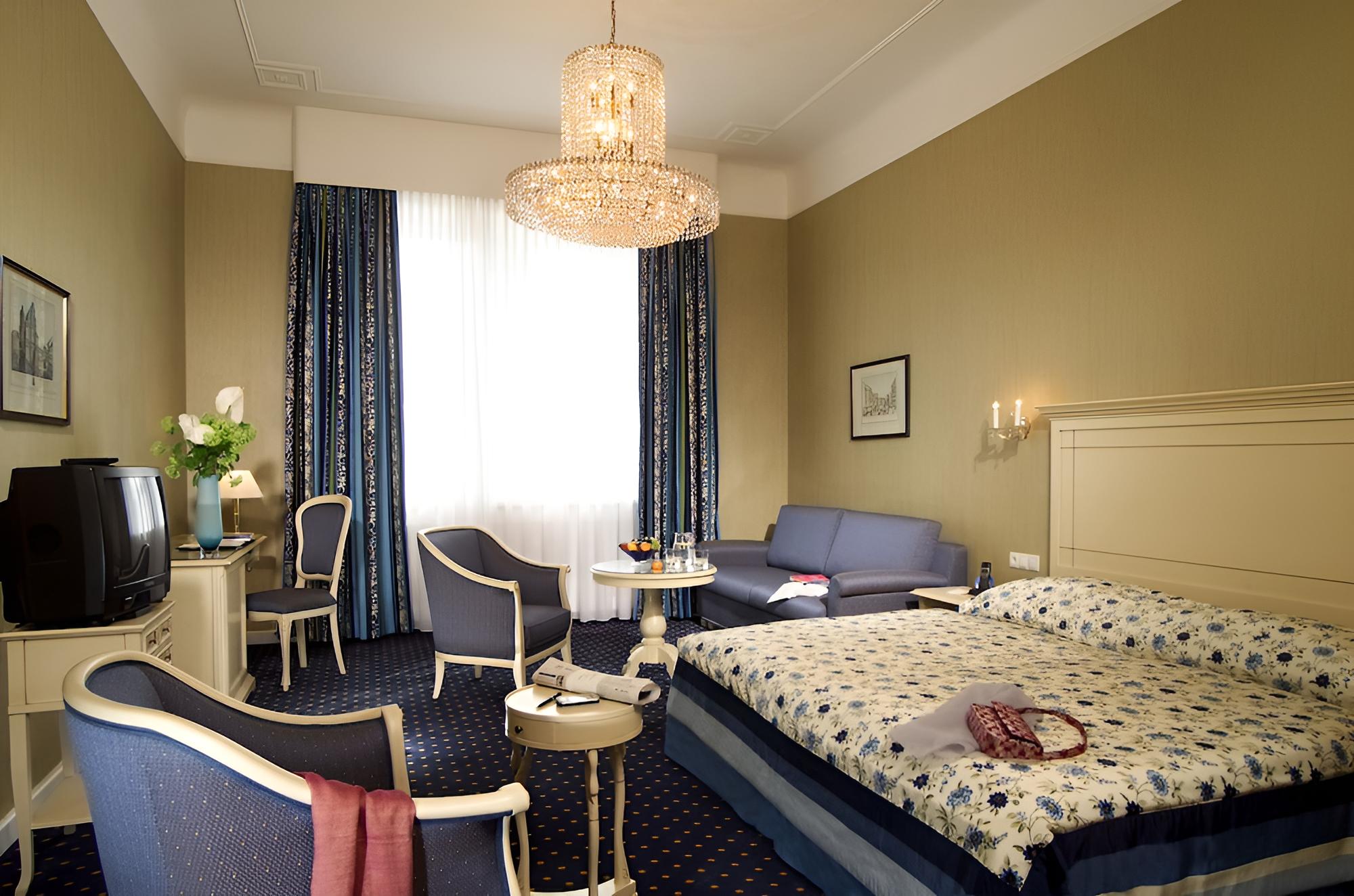 Hotel de France