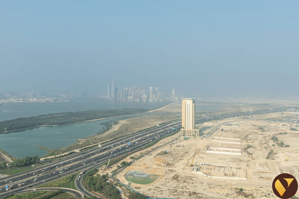 Sobha Hartland with Pool & Gym Access