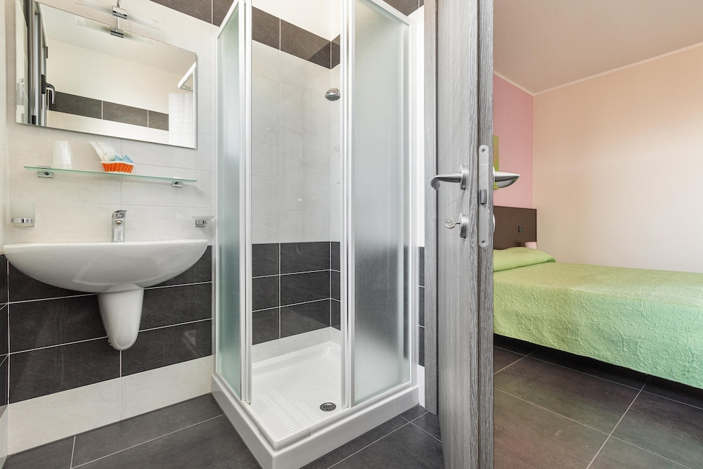 2889 B&B Terra dei Fiori - Camera Tripla con Balcone by Barbarhouse photo 5