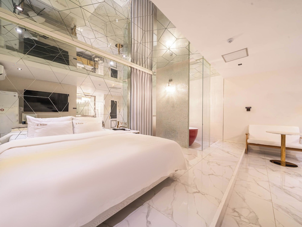 Yangsan Pyeongsan Denbastar Hotel