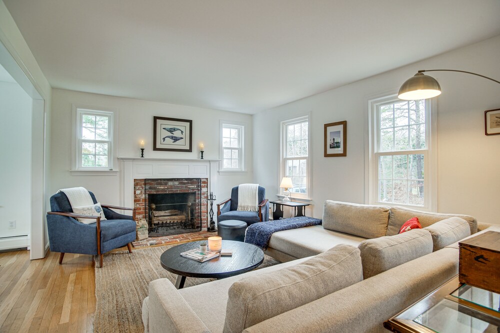 Cape Cod Perfection - Mid-cape Chatham!