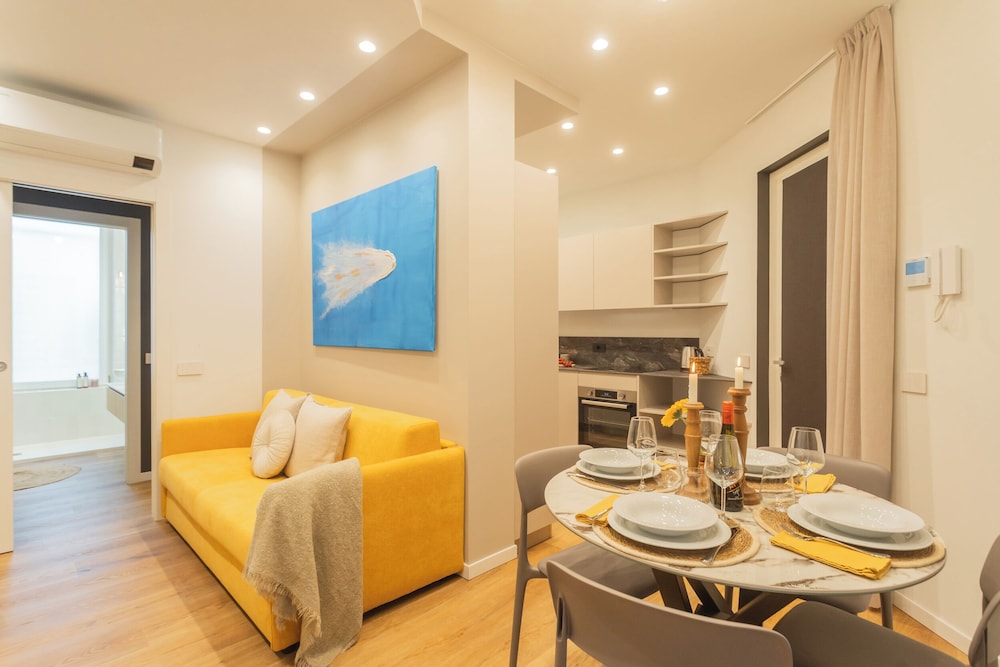 Rezia Apartments by Rent all Como