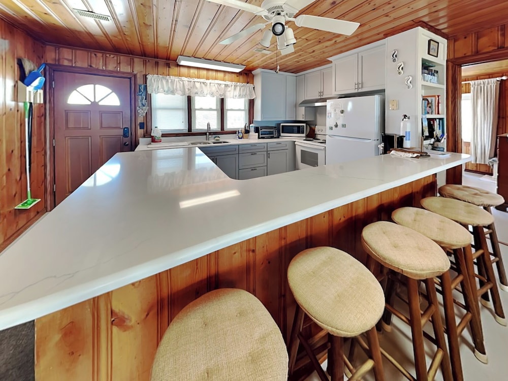 Pana-Sea-A by Topsail Realty