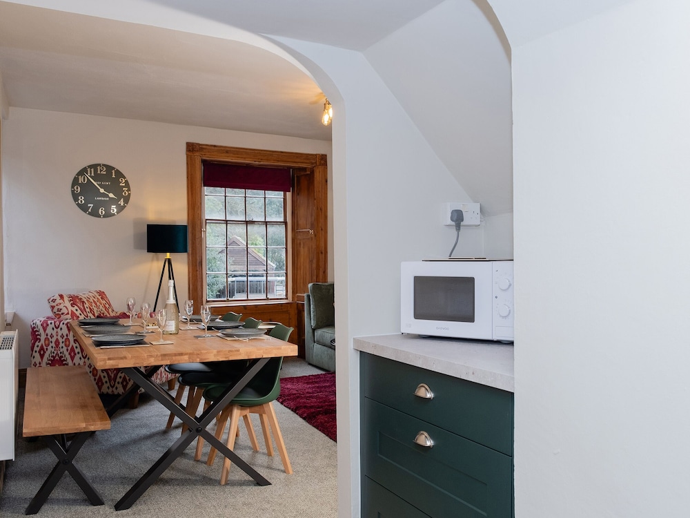 Watermouth Castle, Rhododendron Apartment