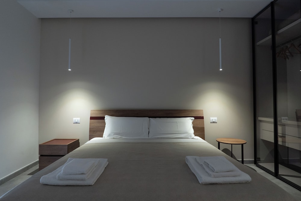 CATANIA E DINTORNI LIVING ROOMS