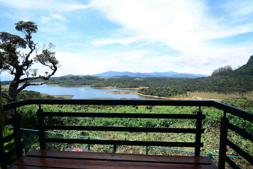 Mount Lake Inn