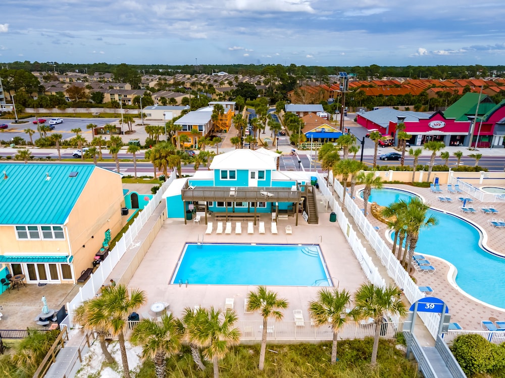 Gulf Highlands by Book That Condo