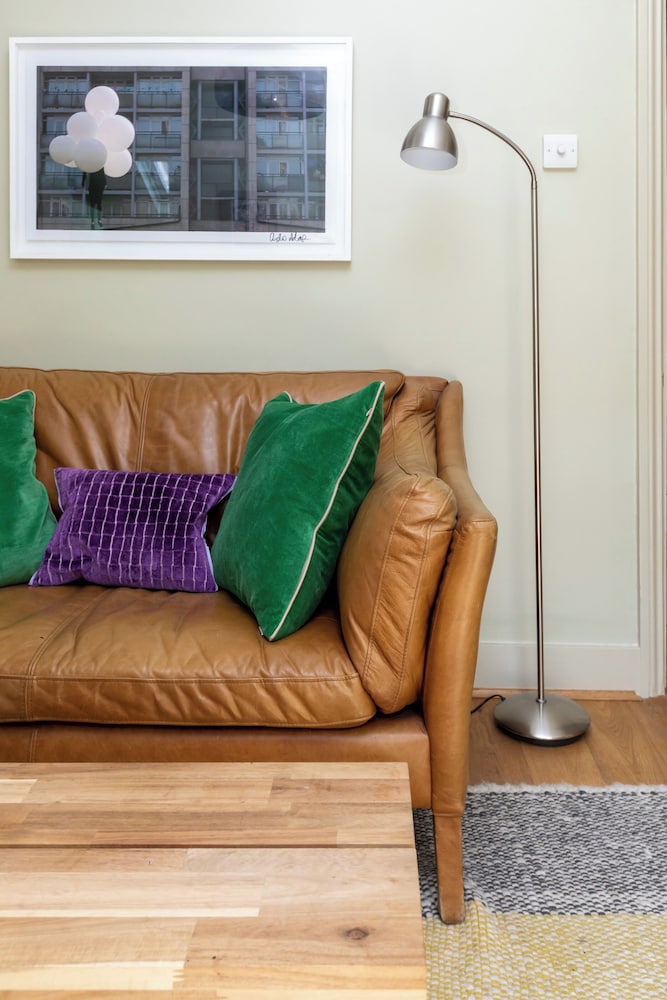 Beautiful & Cosy 2BD House - Southwark
