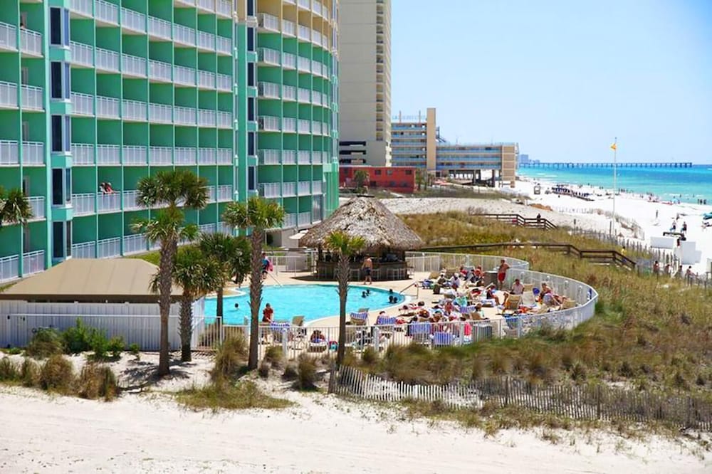 Emerald Beach 1130