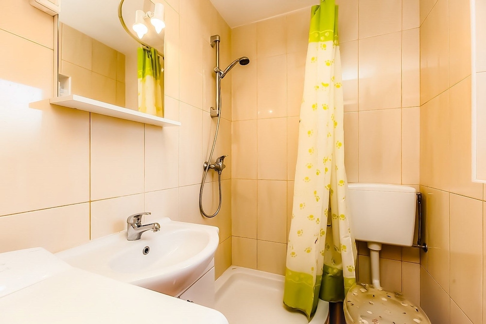 Apartments Cagalj