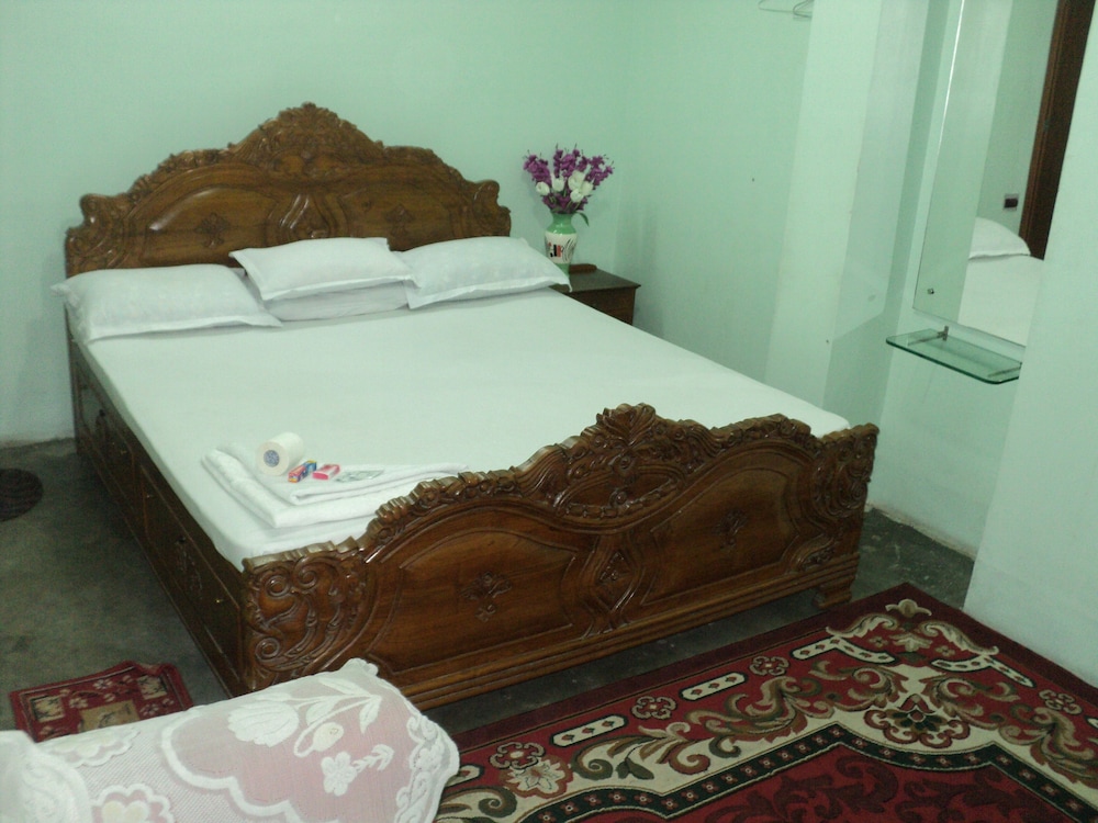 Royal Guest House