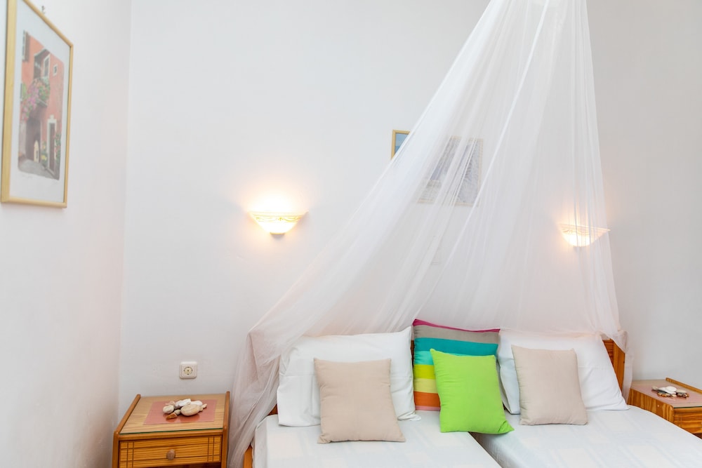 Arhontiko Studios photo 5