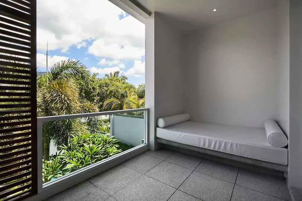 Oxygen Villa by Alexanders view 4