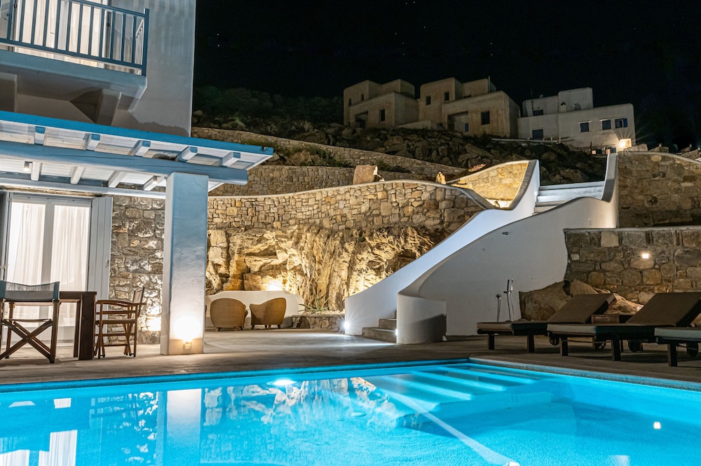 Carpe Diem Villas Mykonos - Heated Pool