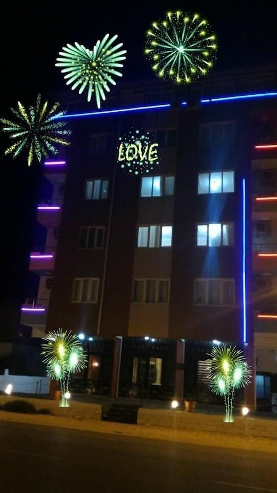 Antakya 2 Bedrooms 1 by Dream of Holiday