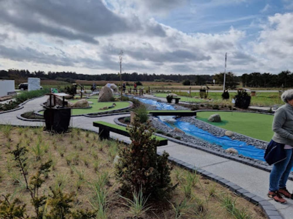 Holiday Home With Creative Workshops