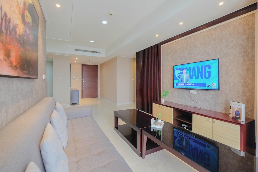 Elegant Earth Tone 3Br At Ciputra World 1 Apartment