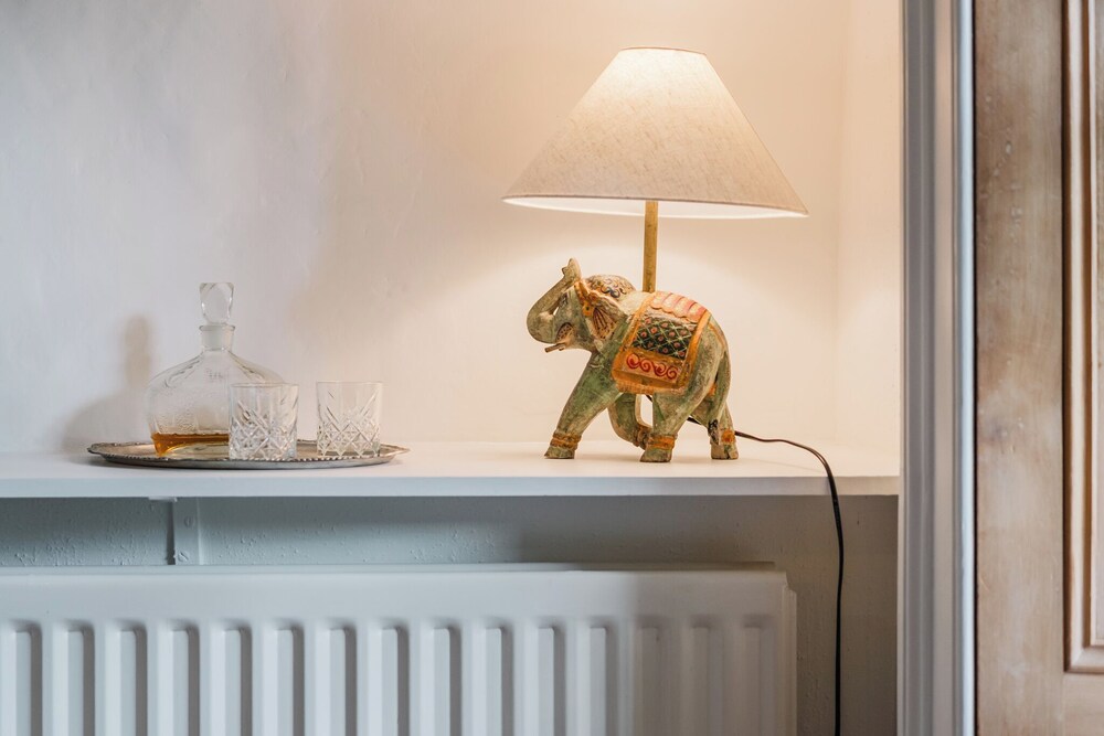 Historic 3 BD Cottage in the Cotswolds