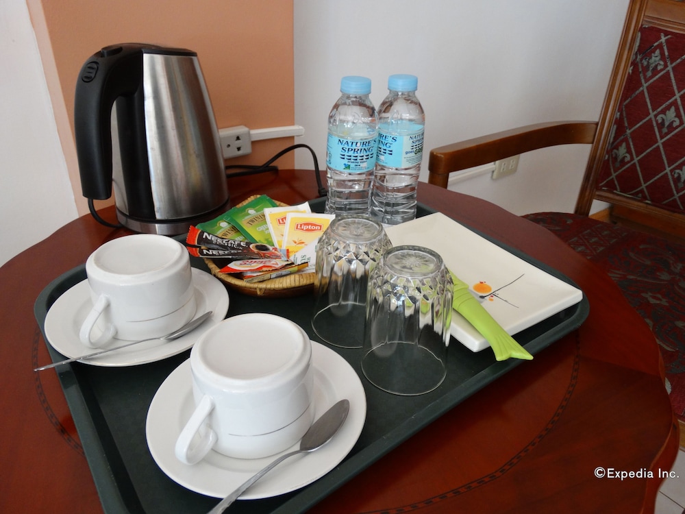 Anda White Beach Resort 36