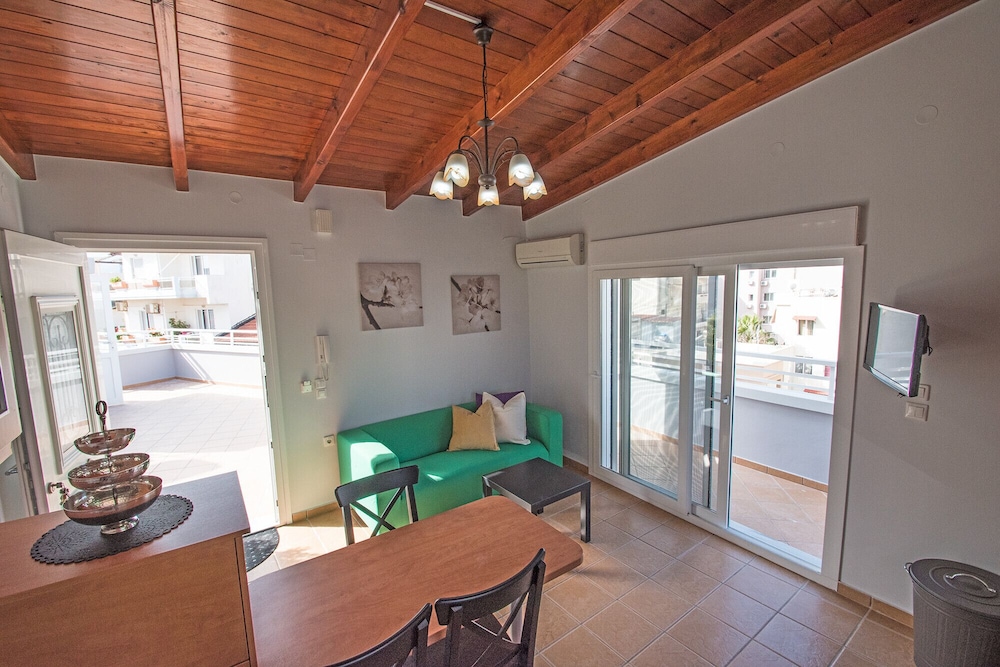 Mare Civitas Apartments