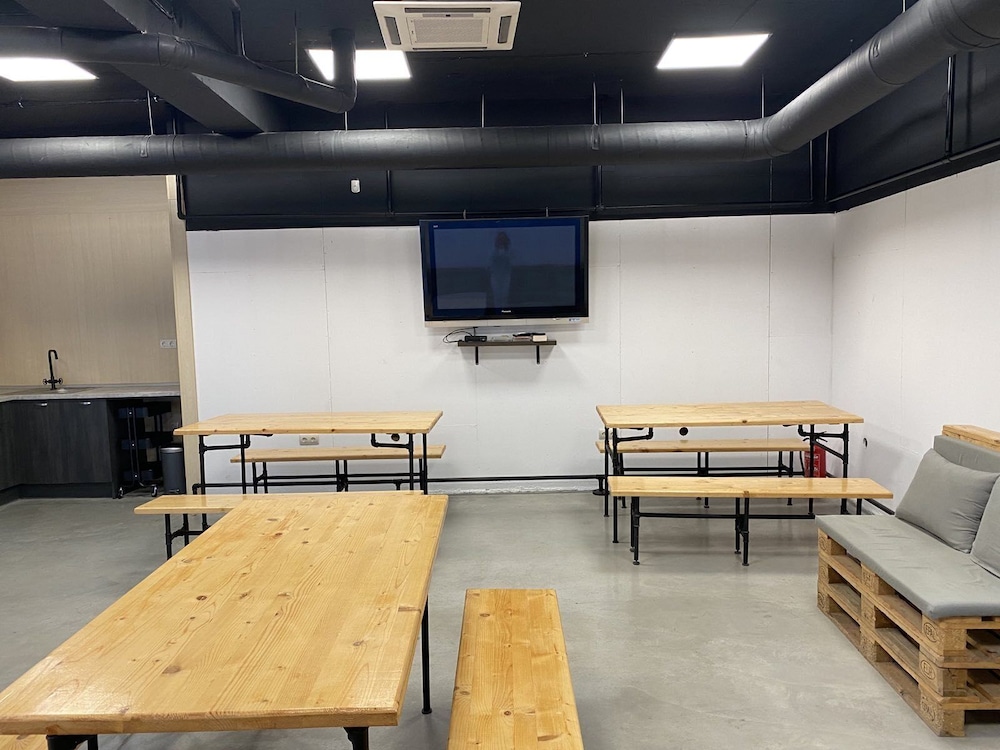 meeting & event spaces