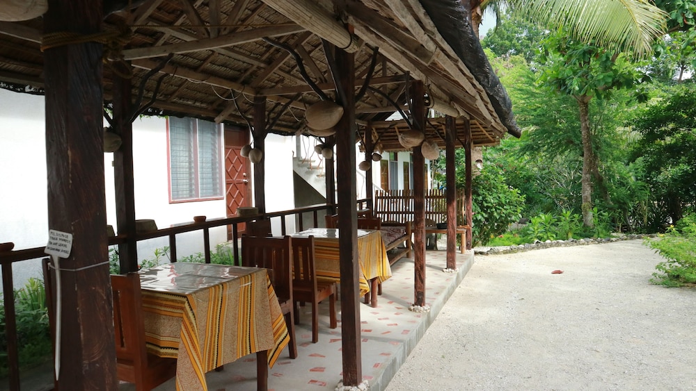 Hambilica Ecolodge