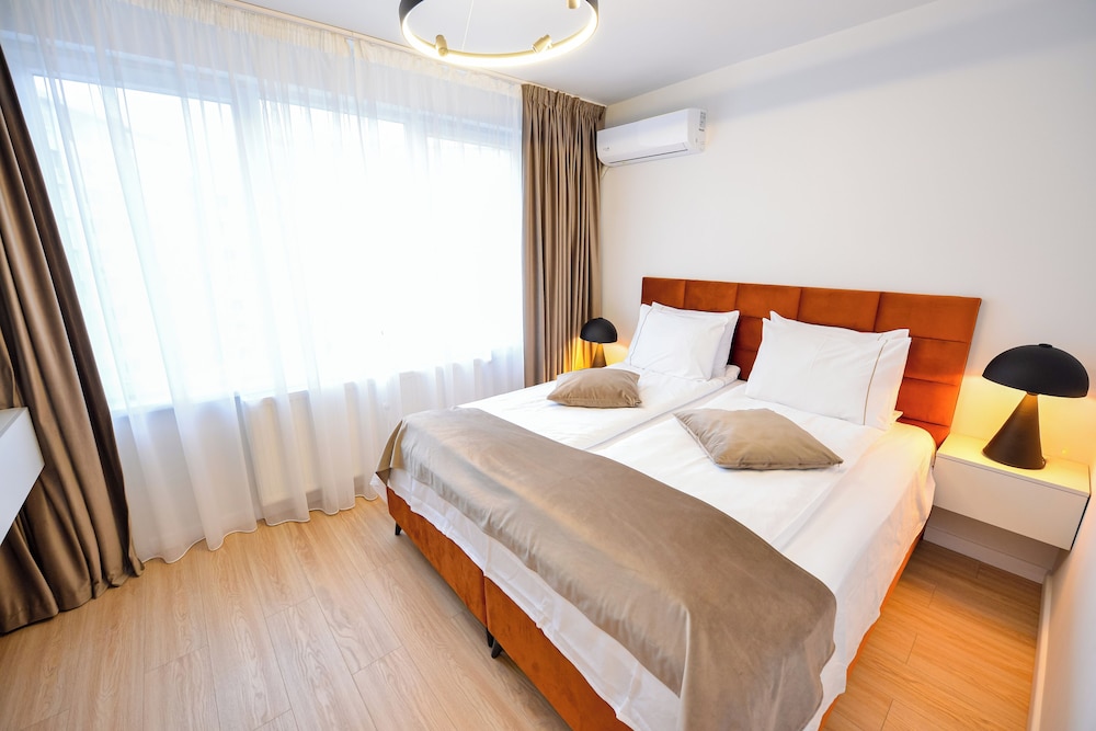 Twin II Apartment - One Bedroom - Cismigiu Gardens