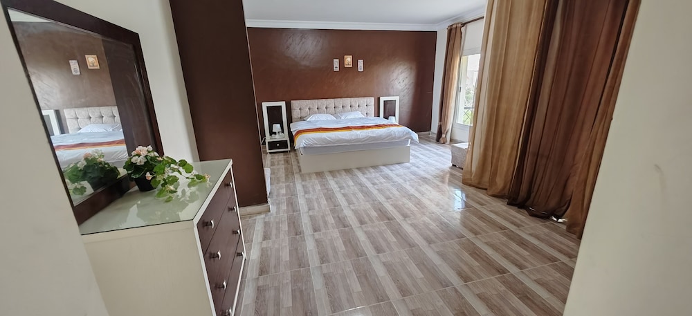 Rujia Chinese Homestay view 4