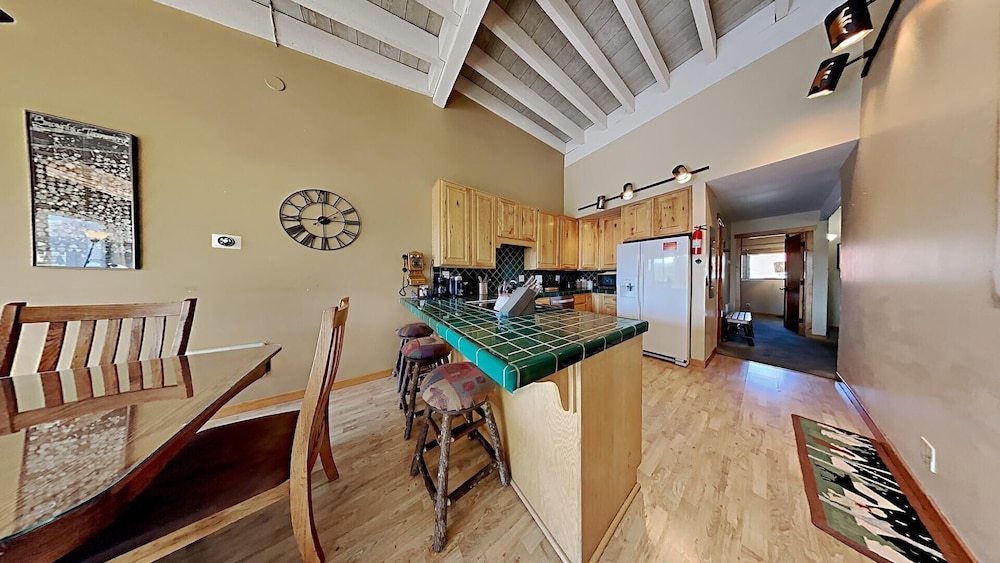 Mammoth Mountain - Vacation Condos