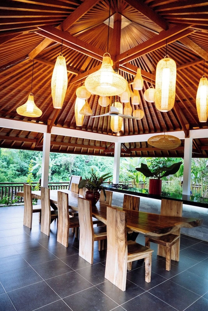 Taman Swarga Villa Resort & Spa Sidemen