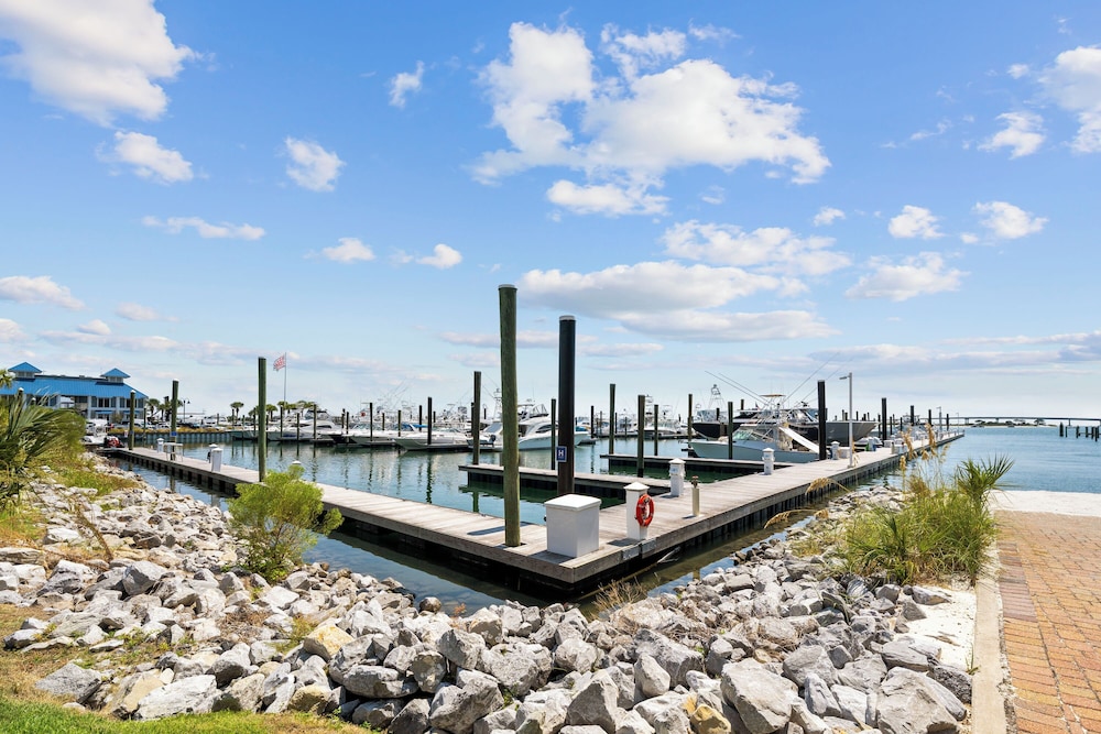 The Moorings 101