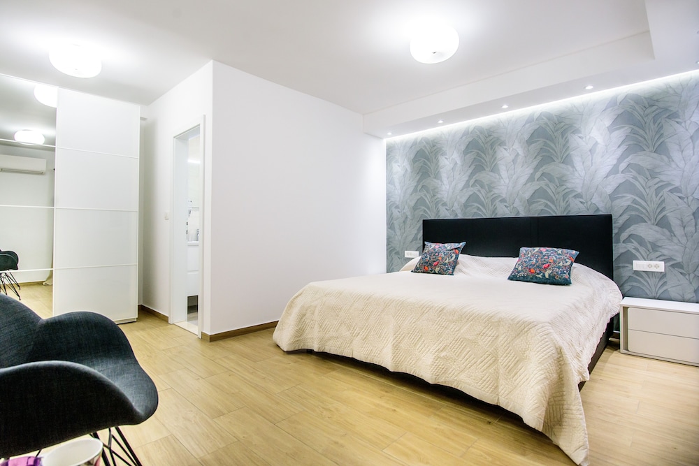 Dubrovnik Spectrum Rooms