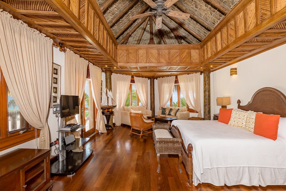 Two Ocean View Caleton Villas in CapCana view 5