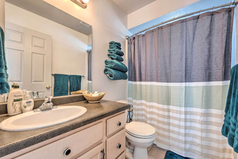 Logan Vacations - Family-friendly Logan Farmhouse w/ Yard  Near USU - Property Image 12