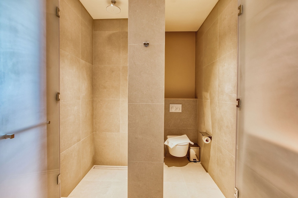 PVH - Magnificent 2BR - Vida Dubai Mall