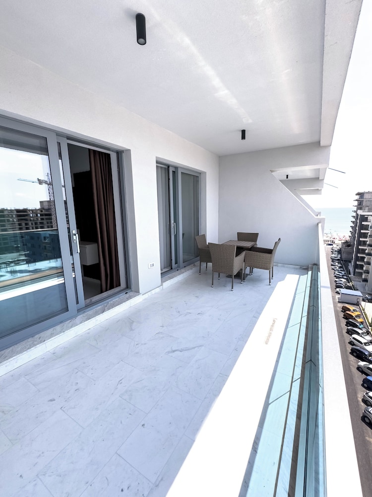 Wave 6 Apartments