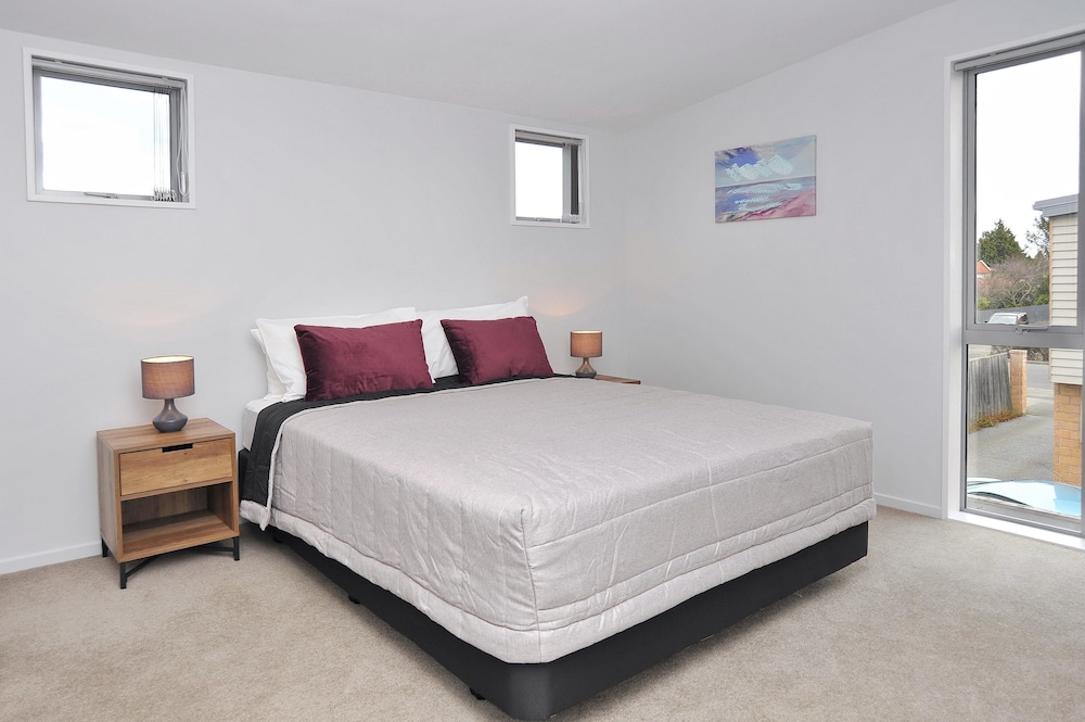 Regents Villa A