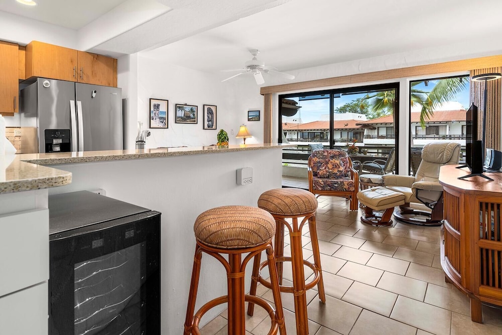 Fabulous Ocean View - Sunset - Lanai Dining - Beautifully Upgraded - Vrkcv