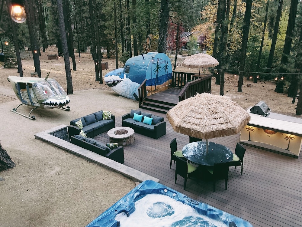 Summit Lodge 2