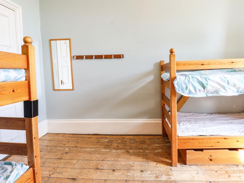 Nethercott House