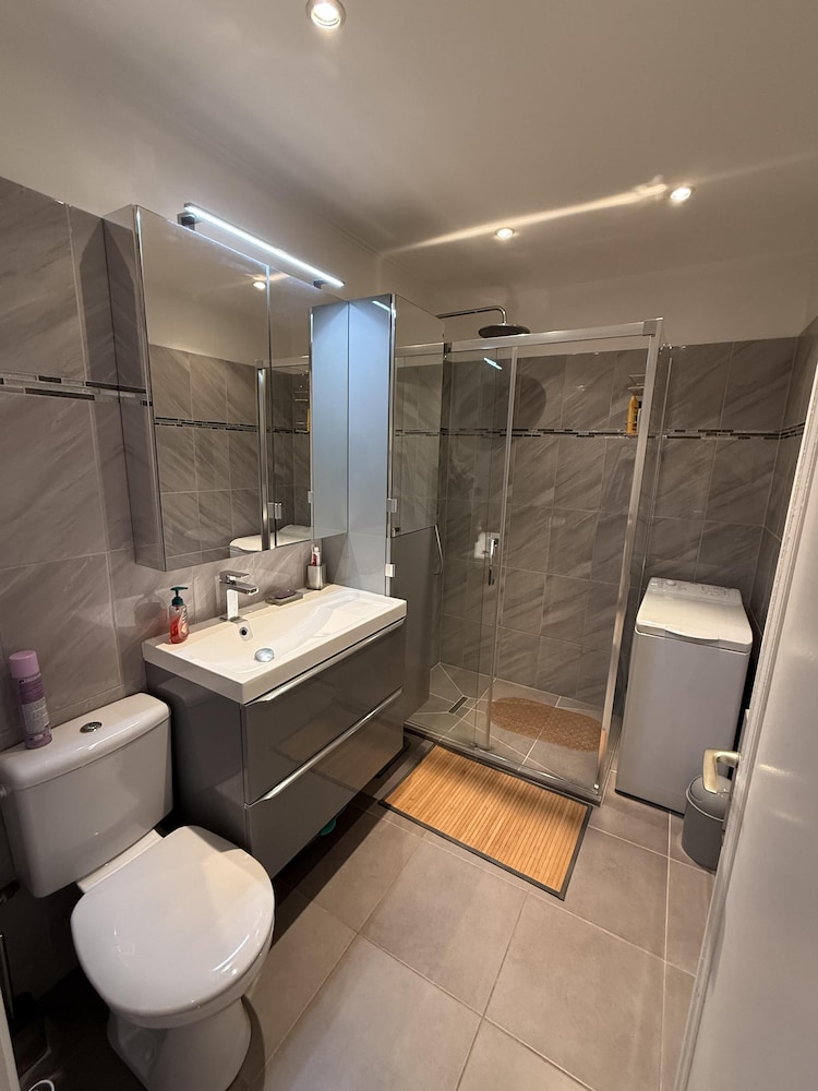 Central Studio in Cannes Near The Martinez- 2351