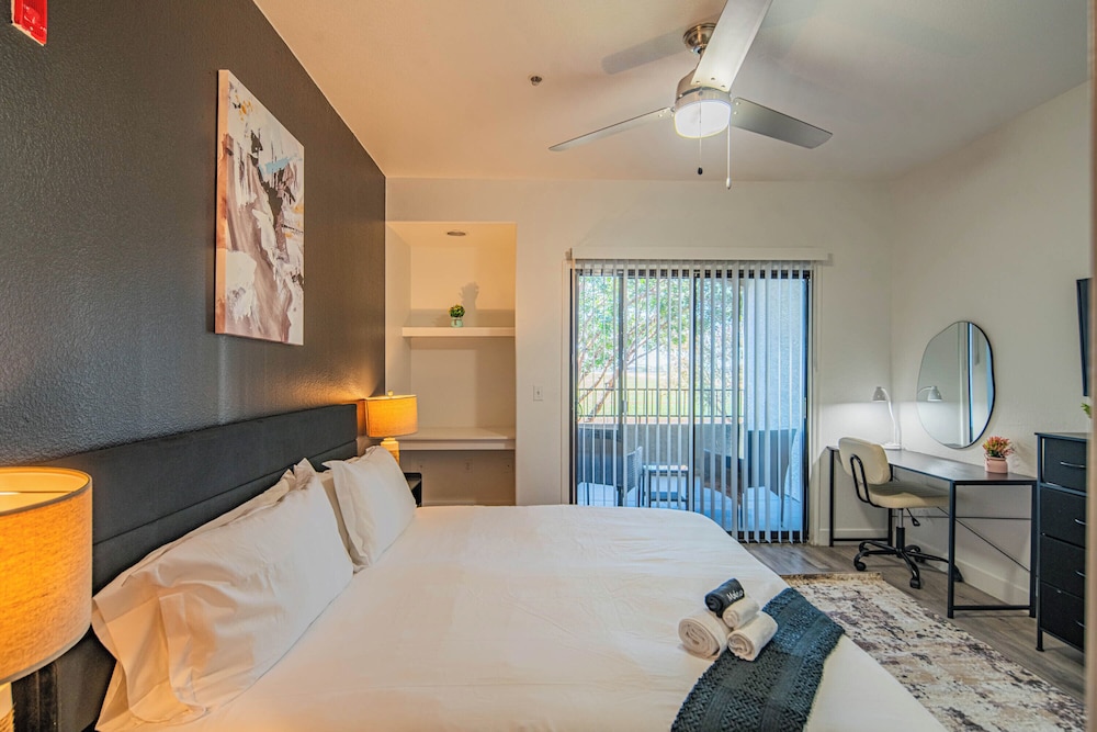 ROVE LIVING/KB - Zone